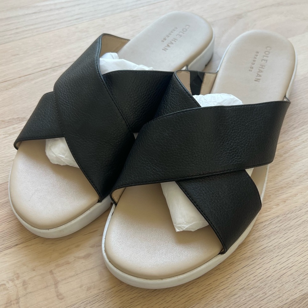 EUC WM’s Cole Haan Zero Grand Slide Sandals